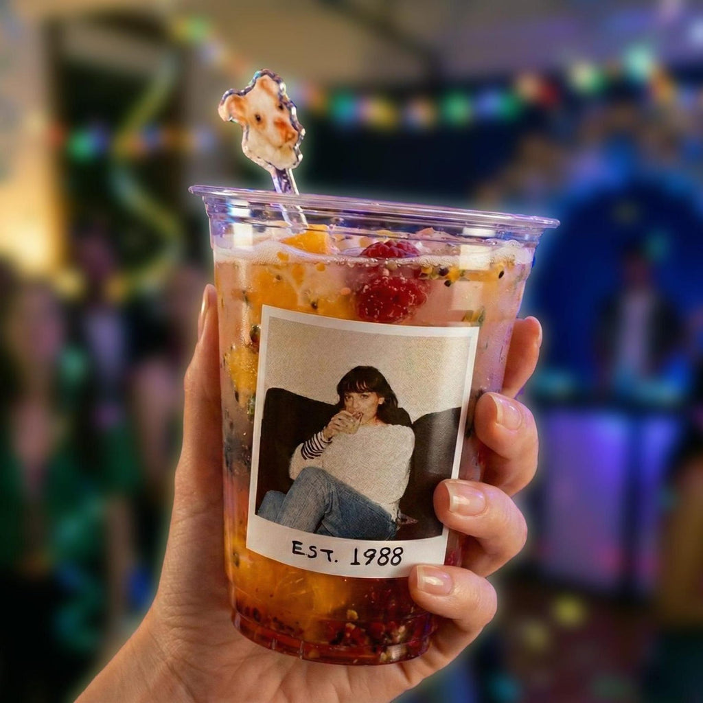 Custom Photo Plastic Cups, Personalized Party Cups with Custom Stickers — photo 2