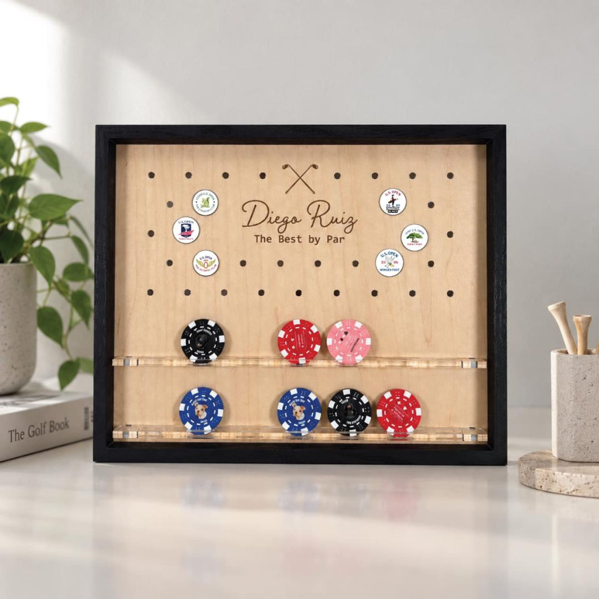 Personalized Golf Poker Chip Display, Custom Poker Chip Holder, Golf Ball Marker Display, Golfer Gift for Men — photo 1