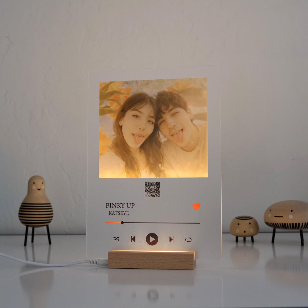 Personalized Photo Plaque with Custom Text Music Player Style Acrylic Frame Unique Couple Gift Anniversary — photo 9